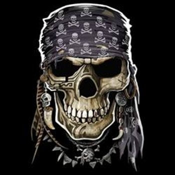 PIRATE SKULL (1083)