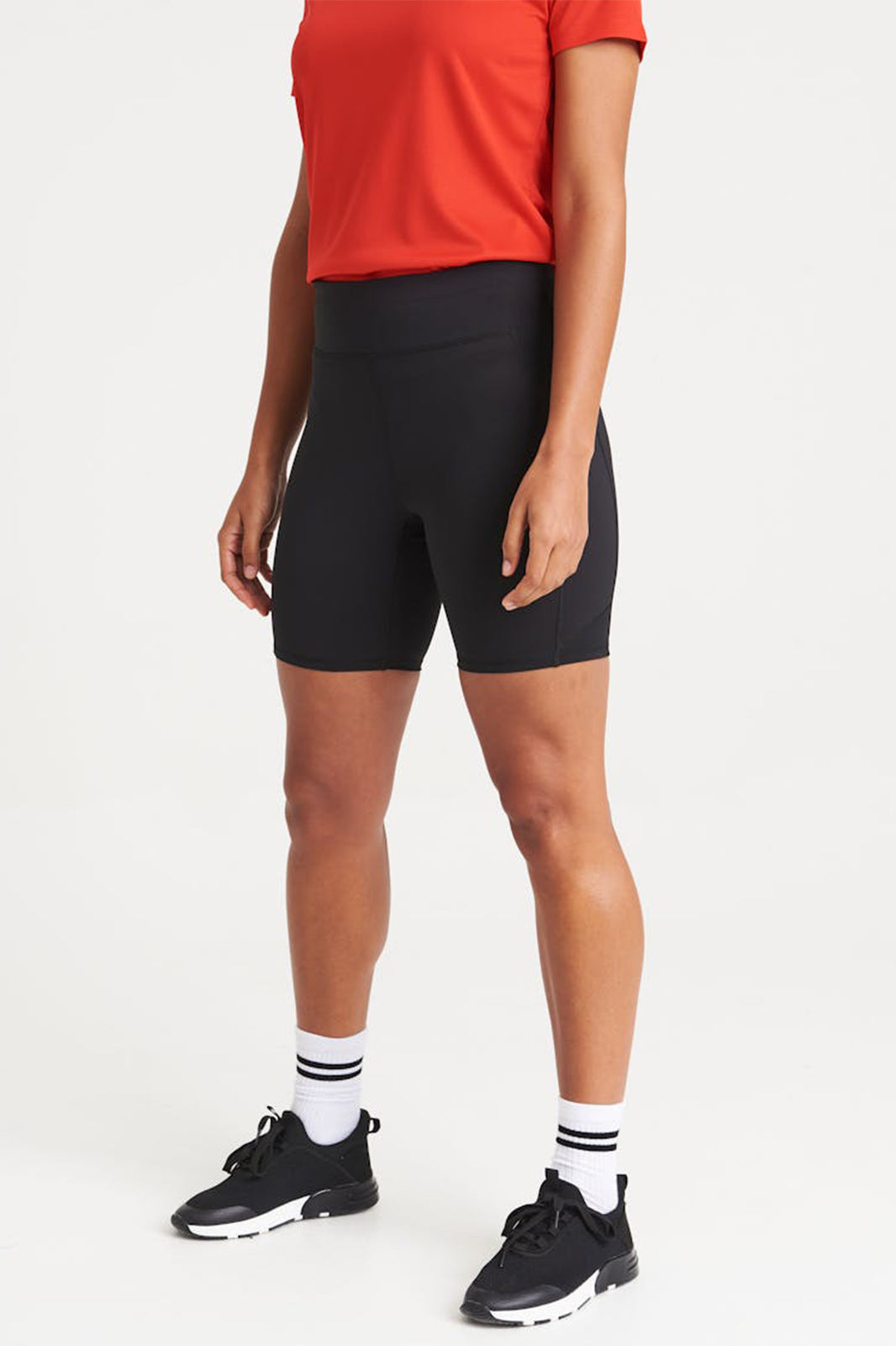 NAISTEN RECYCLED TECH SHORTSIT