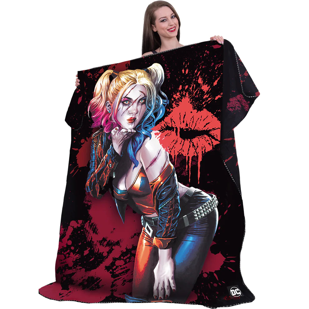 FLEECE HUOPA - HARLEY QUINN - KISS - SPIRAL