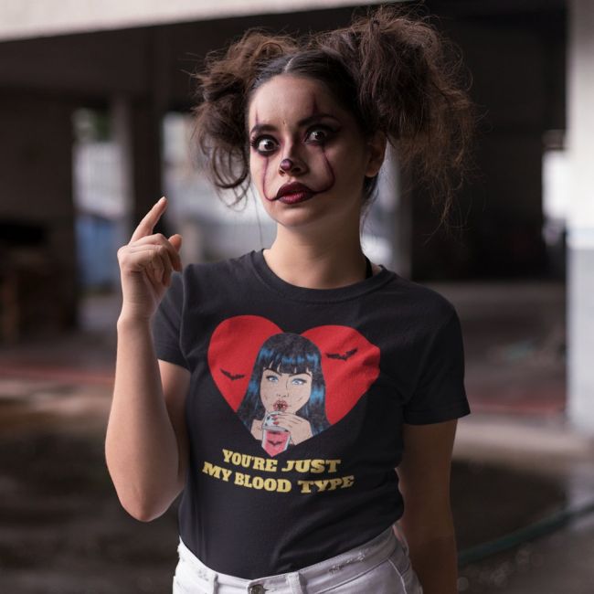 NAISTEN PAITA musta - BLOOD TYPE (00 566)