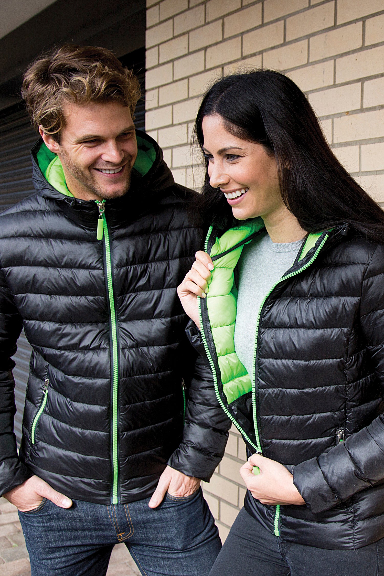 HUPULLINEN SNOWBIRD TOPPATAKKI