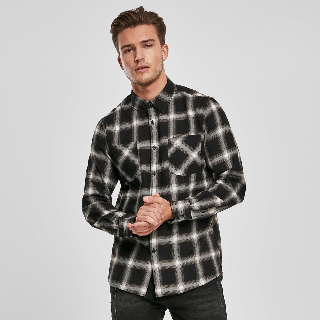 KAULUSPAITA - Checked Flanell Shirt BLACK/WHITE - URBAN CLASSICS