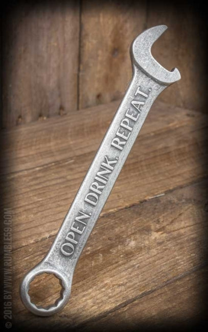 PULLONAVAAJA - Open. Drink. Repeat.