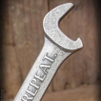 PULLONAVAAJA - Open. Drink. Repeat.